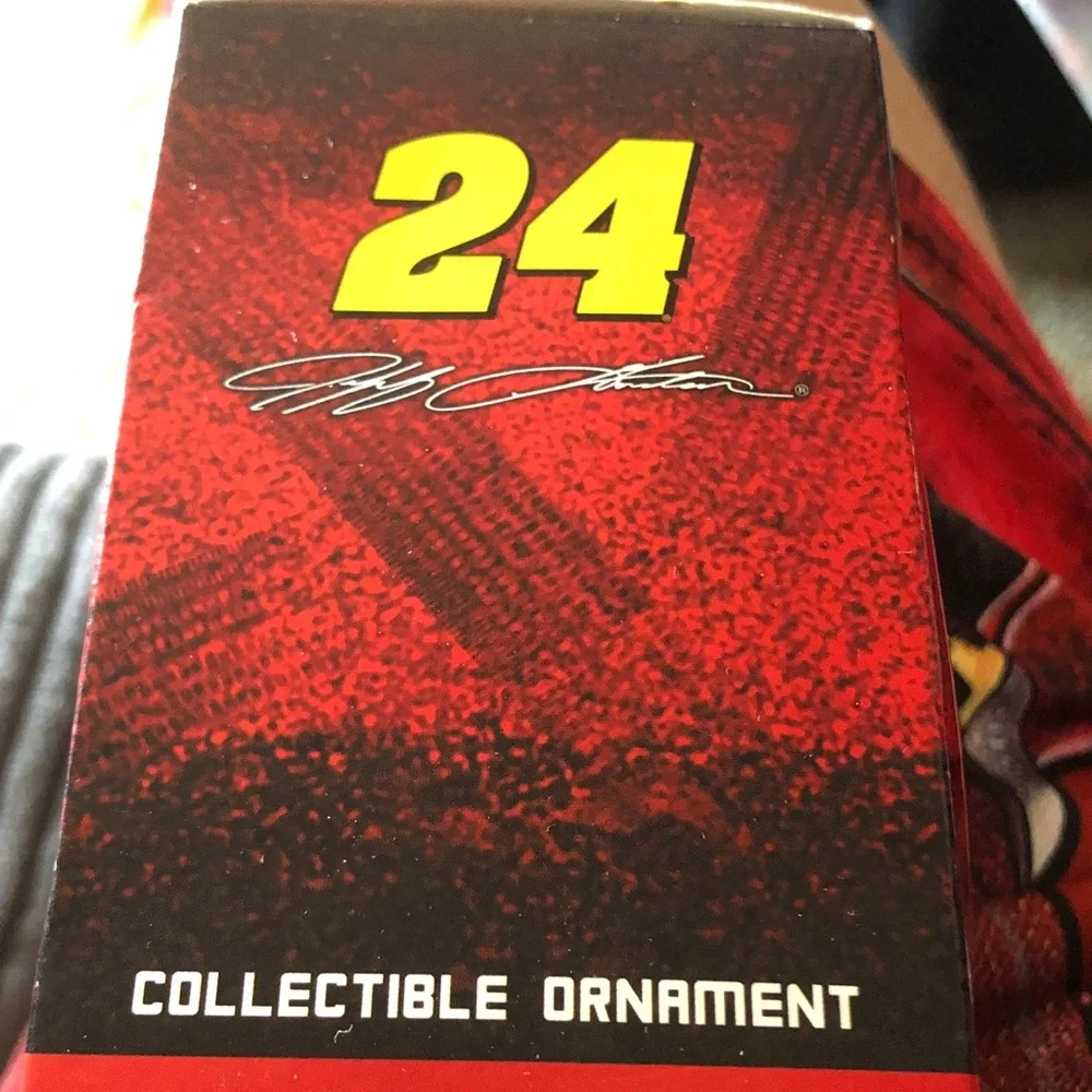 Jeff Gordon #24 Holiday Snowman Ornament